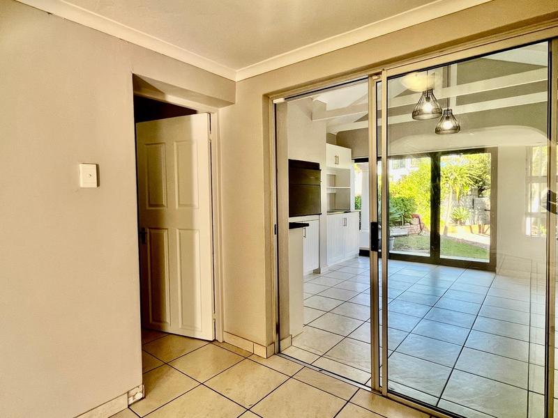 3 Bedroom Property for Sale in Fraaiuitsig Western Cape